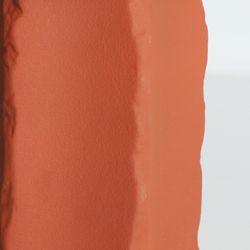 Lámpara de sobremesa de cerámica en terracota y blanco roto, 43 x 43 x 75 cm | Argila