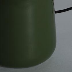 Lámpara de sobremesa de metal en verde oscuro y dorado, 34 x 34 x 49 cm | Arosa