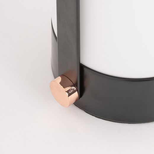 Lampe de table Kaila en fer naturel, 16 x 13 x 24 cm