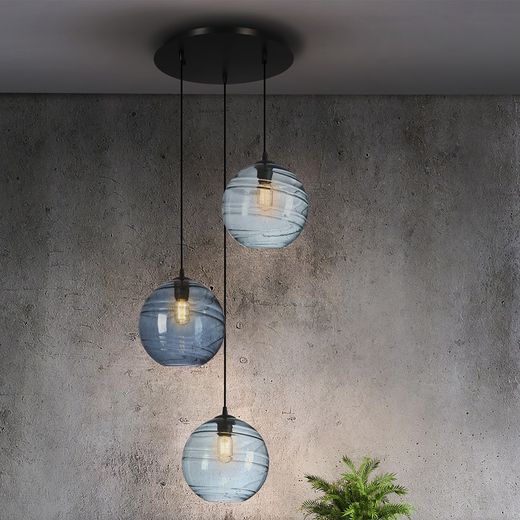 Ljus/mörkblå Geos 3-ljus taklampa i kristall och metall, Ø55x125 cm