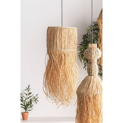 Natural fiber and raffia ceiling lamp in natural, 32 x 32 x 75 cm | Kasses