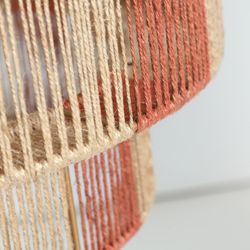 Lámpara de techo de yute en marrón y terracota, 40 x 40 x 38 cm | Izamal