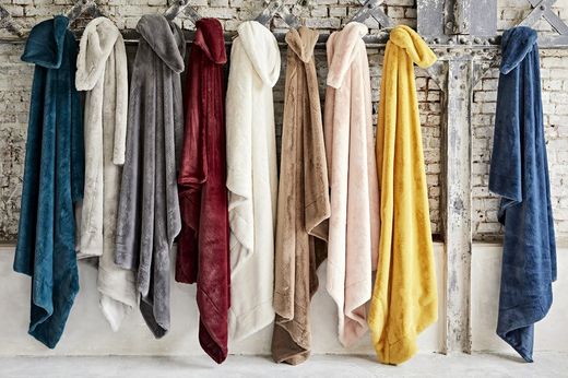 Mustard Luxe Blanket 170 x 130 cm
