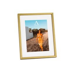 Gold/white wooden photo frame, 21 x 26 x 2 cm