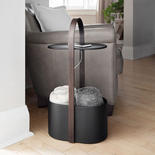 Table d'appoint en acier et eucalyptus en noir et noyer, 35 x 24 x 69 cm | Bellwood