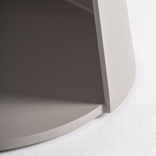 Mesa auxiliar de aluminio en gris, 40 x 40 x 48 cm | Wengen