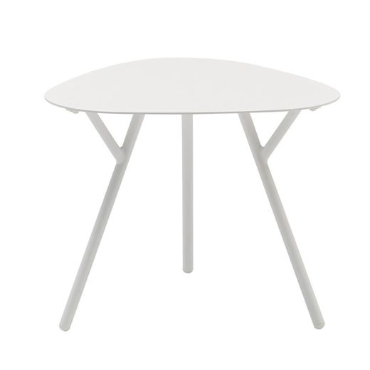 Aluminum garden side table in white, 60 x 60 x 45 cm | Galt