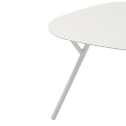 Aluminum garden side table in white, 60 x 60 x 45 cm | Galt