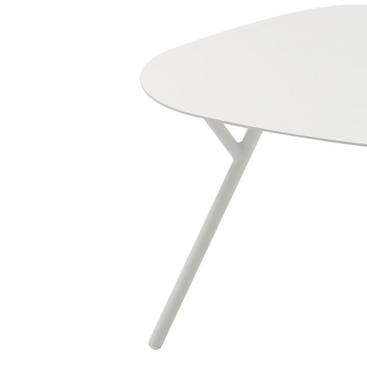 Aluminum garden side table in white, 60 x 60 x 45 cm | Galt