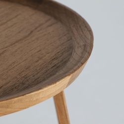 Mesa auxiliar  de madera de mindi en marrón, 55 x 55 x 47 cm | Bushey