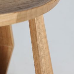 Mesa auxiliar  de madera de mindi en marrón, 55 x 55 x 47 cm | Bushey