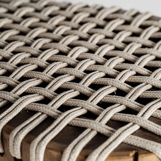 Mesa auxiliar de madera de suar en natural, 29 x 33 x 43 cm | Obernai