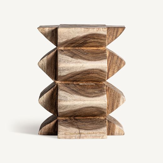 Mesa auxiliar de madera de suar en natural, 40 x 40 x 50 cm | Sakalli