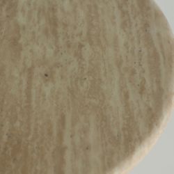 Mesa auxiliar de mármol sintético en beige, 55 x 55 x 55 cm | Lambesc