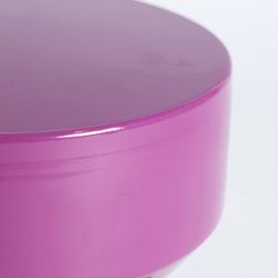Mesa auxiliar de metal en morado, 26 x 26 x 40 cm | Glow