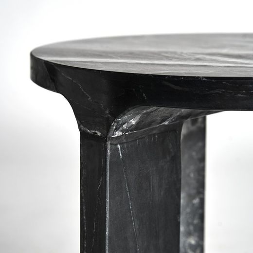 Table d'appoint Dyrstad en marbre noir, 35 x 35 x 46 cm