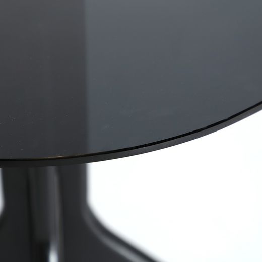 Ronde bijzettafel van gehard glas en mangohout in zwart, 50 x 50 x 51 cm | Bickerton