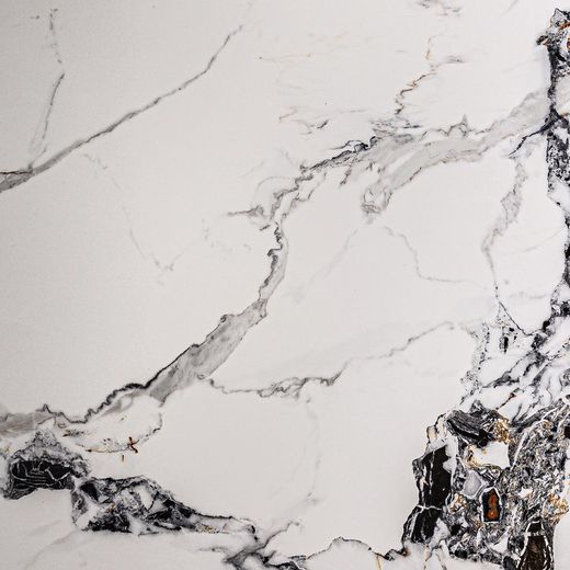 Table à manger Astach en pierre naturelle frittée, 150 x 150 x 76 cm