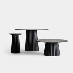 Zwarte plissé eettafel van mangohout, Ø120x79cm
