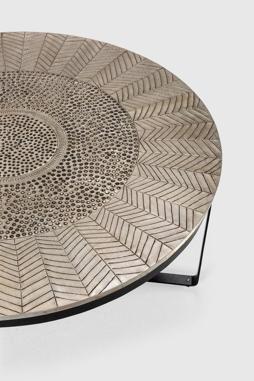 Table basse ronde en métal argenté, 90 x 90 x 40 cm | Clarisse