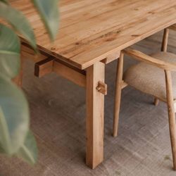 Natural wooden dining table, 220 x 100 x 77 cm | Macau