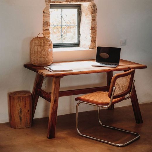 Esstisch aus Holz  in Natur, 140 x 75 x 75 cm | Finnland