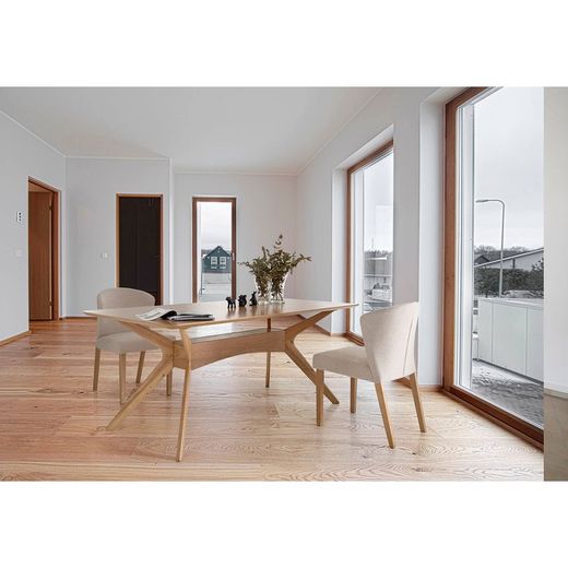 Dining table in mdf and oak veneer finish, 180 x 95 x 75cm