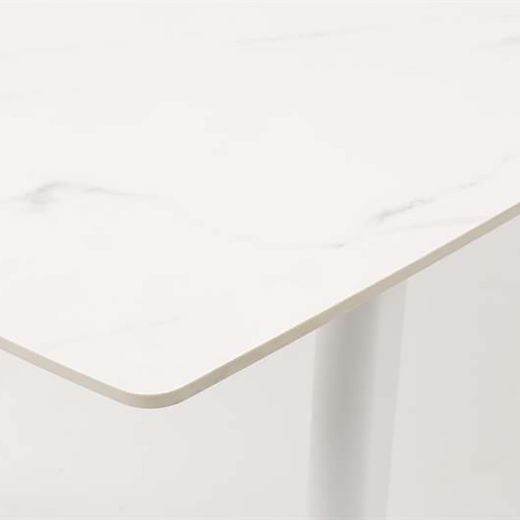 Aluminum, porcelain, and rope garden dining set in white and greige | Nelayan