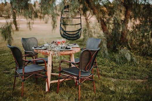 Runt matbord i teak i natur, Ø 90 x 80 cm | Millery