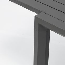 Garden dining set in anthracite aluminum | Noosa + Broome