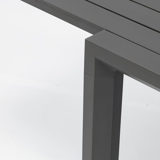Garden dining set in anthracite aluminum | Noosa + Broome