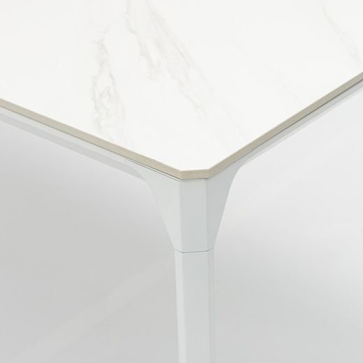 Rectangular aluminum and synthetic stone table in white and light gray, 160 x 90 x 75 cm | Boori