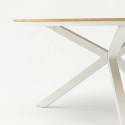 Garden dining set in white aluminum and teak | Sidney Ø 150 cm + Broome
