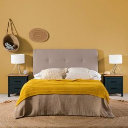 Bedroom set, chest of drawers and 2 small tables | miranda