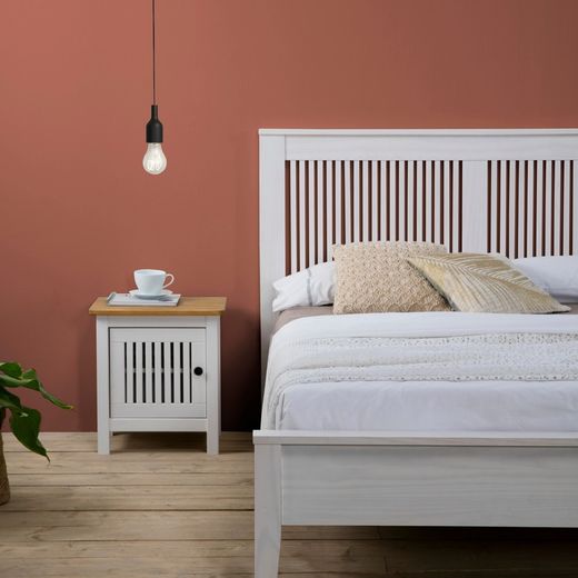 Bedroom set, chest of drawers and small table | Bruna