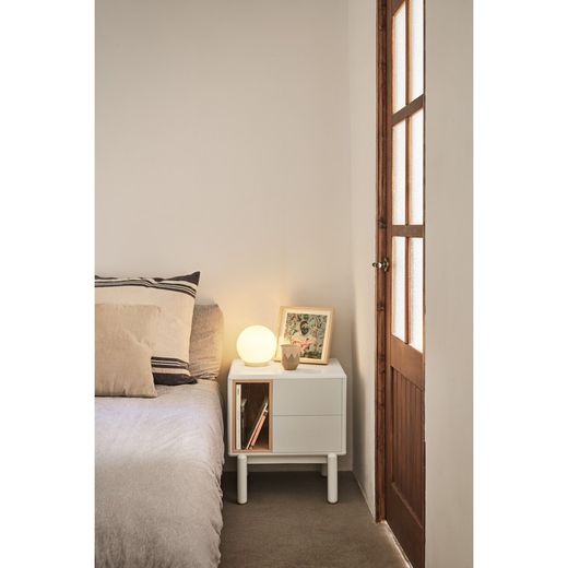 Table de chevet en bois crème, 48 x 35 x 55 cm | Corvo