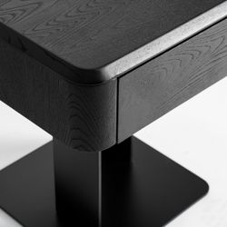 Mesita de noche de madera en negro, 46 x 46 x 51 cm | Caiza
