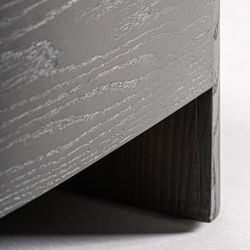 Mesita de noche de madera en negro, 55 x 42 x 48 cm | Wolfach