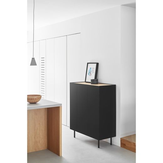 Wooden wine rack in black and oak, 95 x 40 x 120 cm | Arista