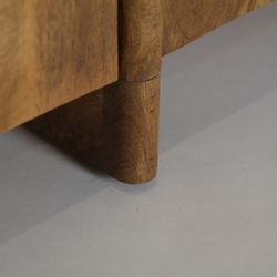 TV-Schrank aus Mangoholz in Naturfarbe, 170 x 40 x 51 cm | Koigi