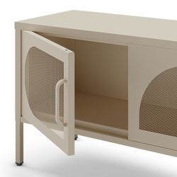 Conjunto de salón compuesto por aparador y mueble de televisión en color crema | Tayra