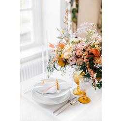 Set of 4 glasses and 1 glass carafe in amber | Bicos