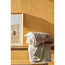 Polyester plaid in stone, 160 x 130 cm | Michka