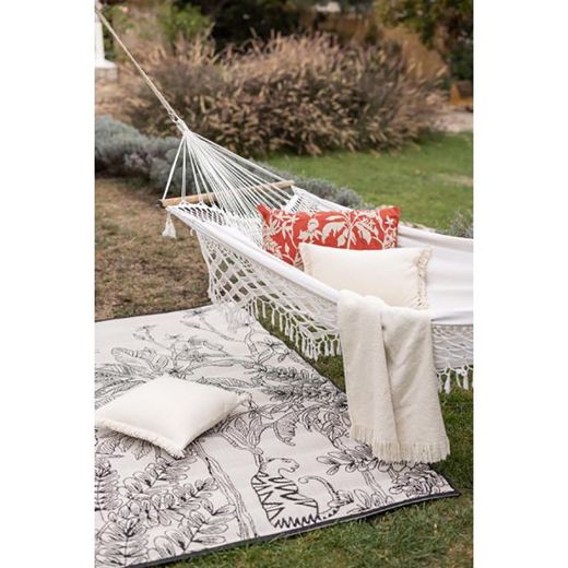 Off-white recycled polyester plaid, 160 x 130 cm | Jane