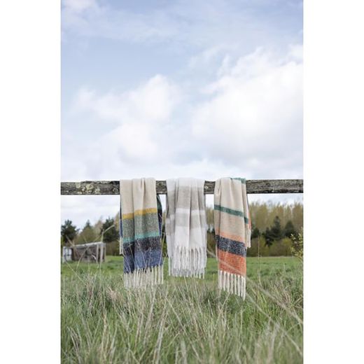 Plaid van gerecycled polyester in mos, 160 x 130 cm | Isabel