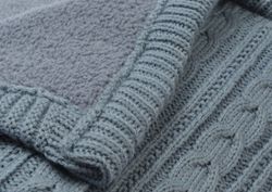 Plaid de Punto de Ochos 170 x 130 cm Poliéster Azul