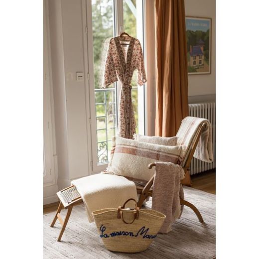 Recycled polyester and cotton jacquard plaid in beige and sienna, 160 x 130 cm | Jane