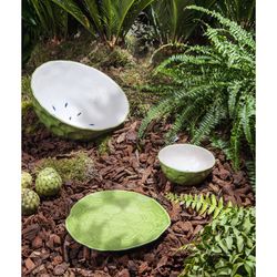 Cherimoya earthenware dessert plate in green, 23 x 21 x 2.7 cm | Tropical Fruits