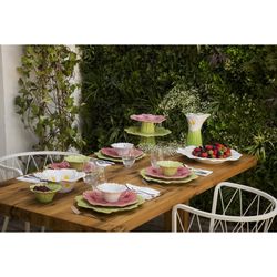 Cosmos earthenware presentation plate in green, 37 x 34.5 x 2 cm | Maria Flor