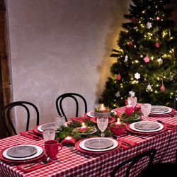 Red earthenware presentation plate, Ø 34 x 3 cm | Snowflakes